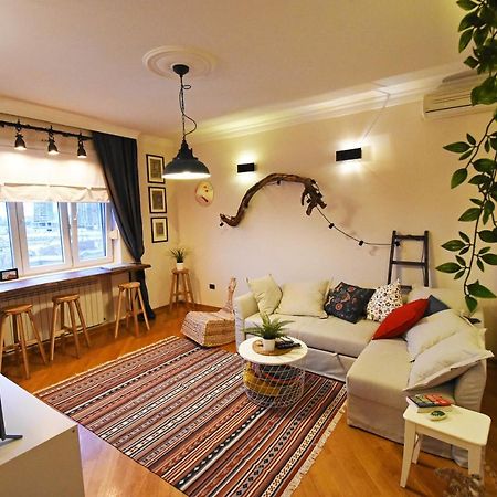 Ferienwohnung Charming Flat With Soul Belgrad Exterior foto